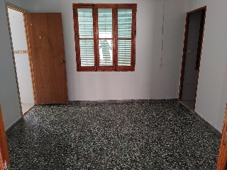 04372-0001 15