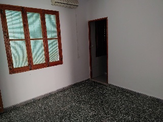 04372-0001 16