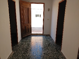 04372-0001 23