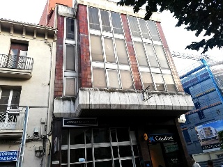 04374-0001 7