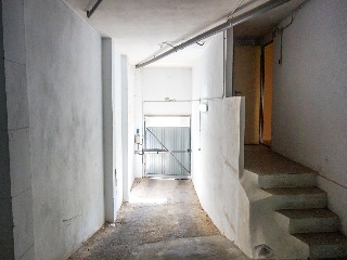 08203-0001 11