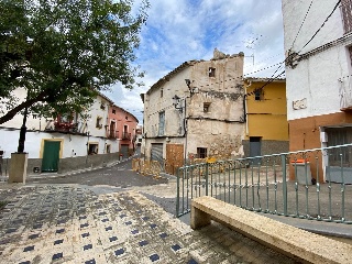 10745-0001 7