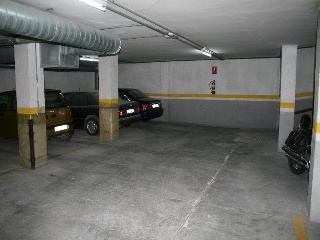 08165-0001 12
