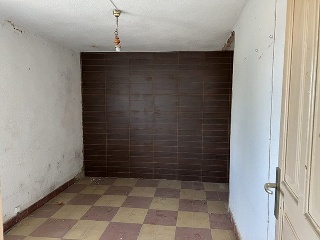 04792-0001 12