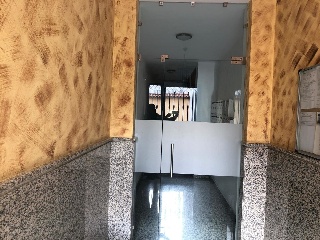 03567-0001 32