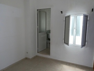 04295-0001 29