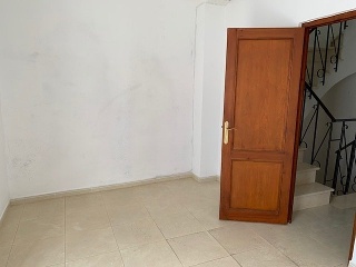 04295-0001 33