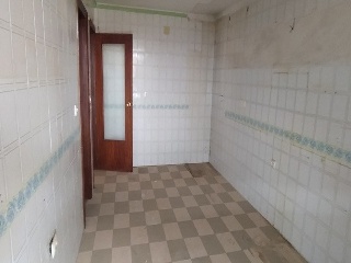 07581-0001 38
