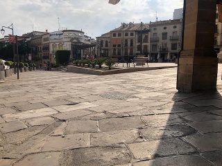 08895-0001 33