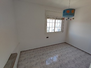08904-0001 28