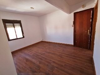 03525-0001 12