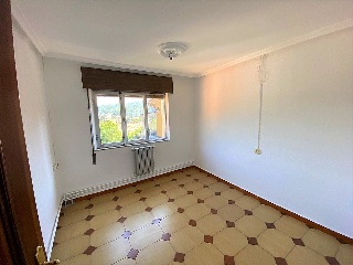 05617-0001 26