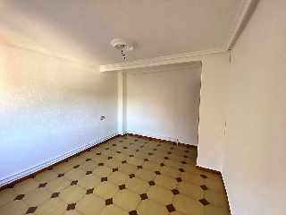 05617-0001 33
