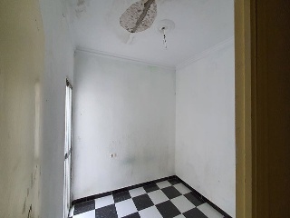05902-0001 10
