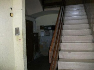16973-0001 9