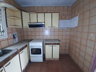00618-0001 42