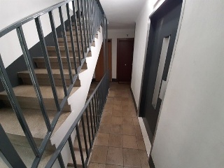 00618-0001 48
