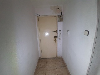 00618-0001 56