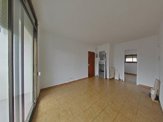 16832-0001 39