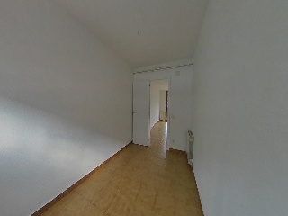 16832-0001 42