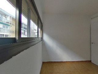 16832-0001 43