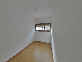 16832-0001 44