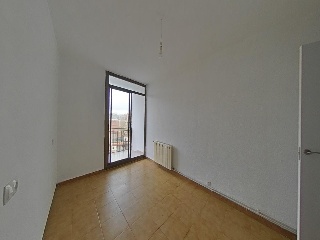 16832-0001 49