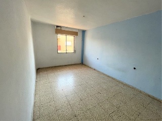 00442-0001 27