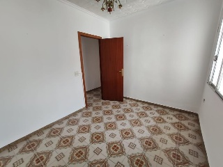 16615-0001 29