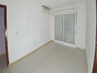 16635-0001 28