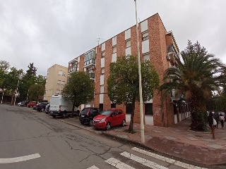 16635-0001 47