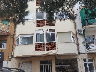 17748-0001 12