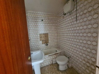 07352-0001 35