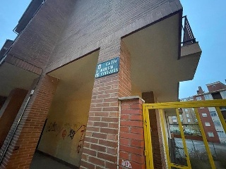 07379-0001 31