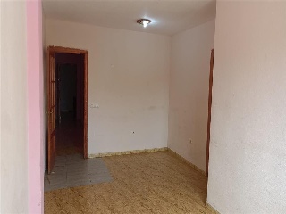 16578-0001 9
