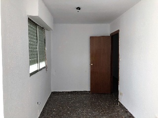 16597-0001 28
