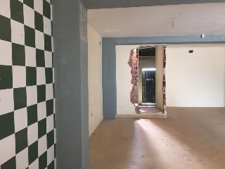 17687-0001 25
