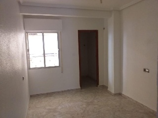 12261-0001 53