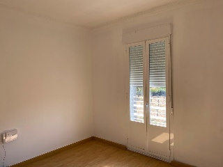 06913-0001 28
