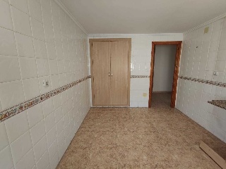 17885-0001 18