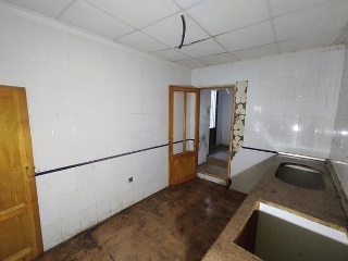 00857-0001 20