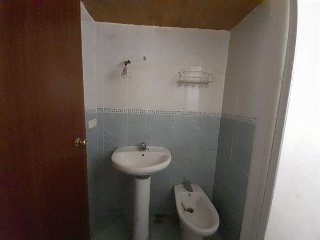 00875-0001 27