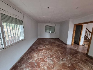 Chalet en Sant Llorenç Savall 40