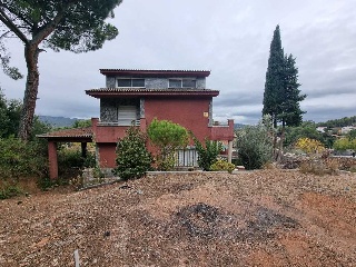 Chalet en Sant Llorenç Savall 69