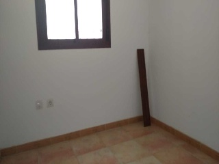02239-0001 19