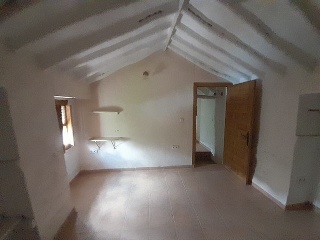02167-0001 23
