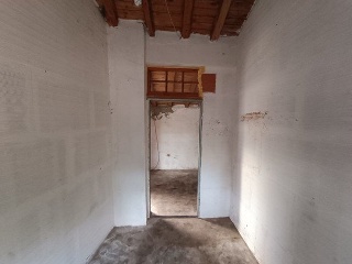 02186-0001 35