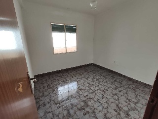 08335-0001 31