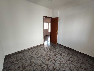 08335-0001 32