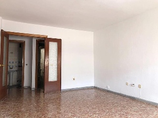 08352-0001 17